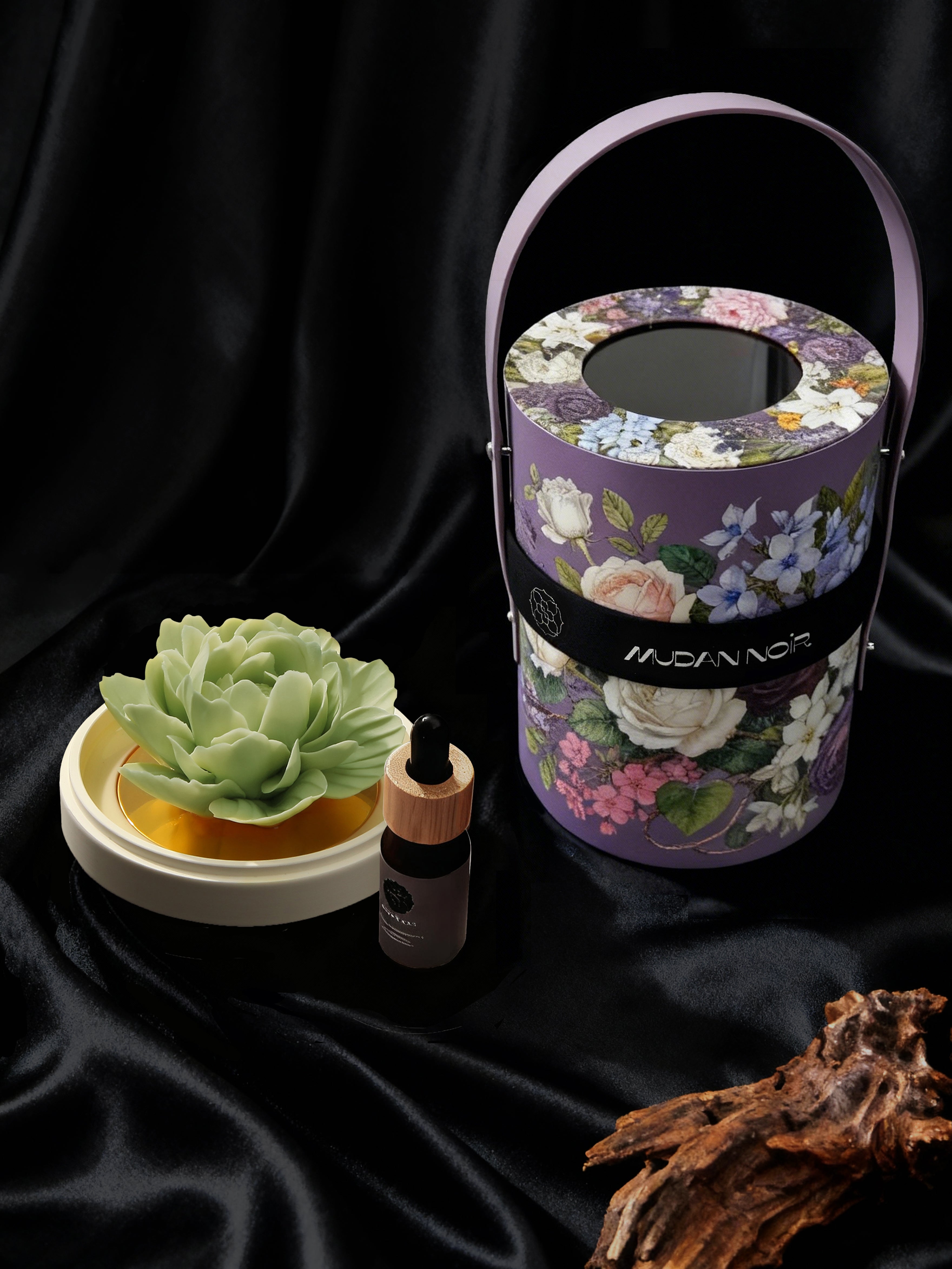 Peony of the Pavilion – Mudan Noir